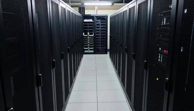 智能学习系统在不同教育场景中的应用探索
